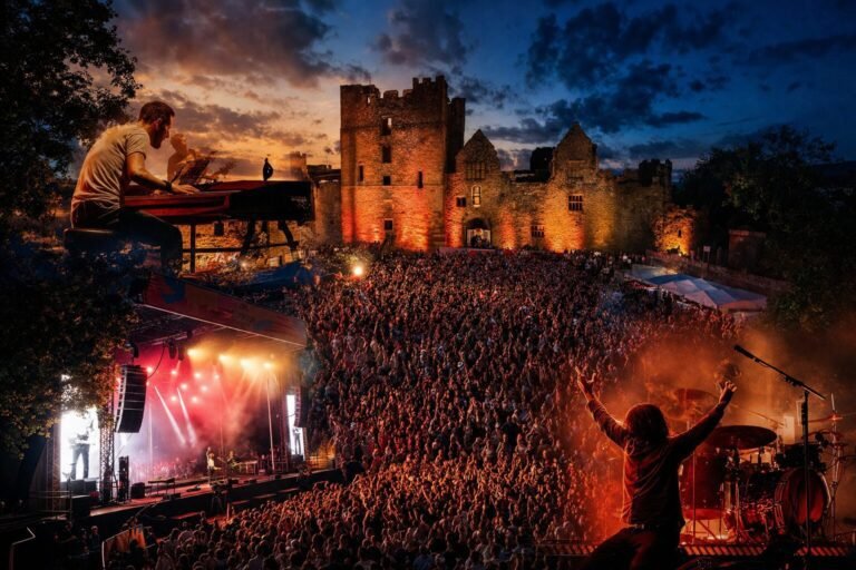Ludlow Castle Taxi Service